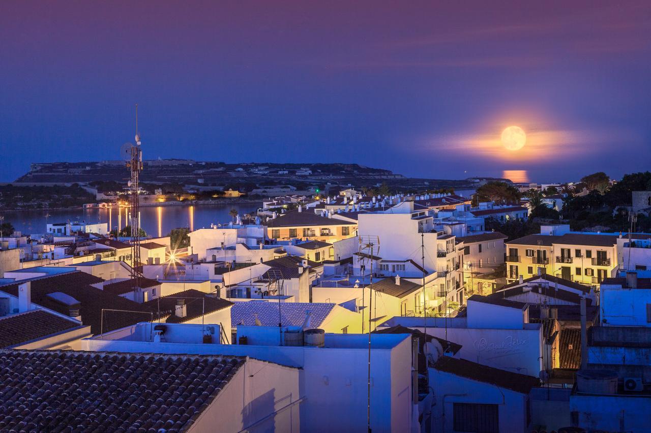 Hotel Sa Torre Des Sol Es Castell  Exterior photo